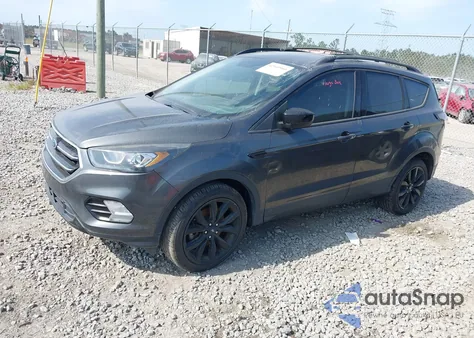 2018 Ford Escape Se z USA, uszkodzony, nr VIN 1FMCU9GD0JUB79810